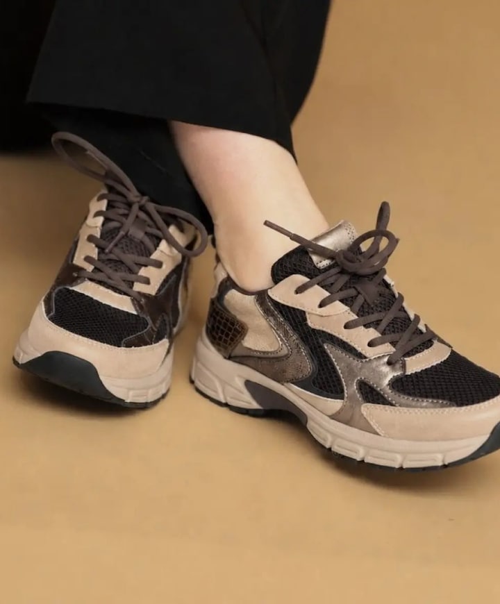 dames sneakers beige