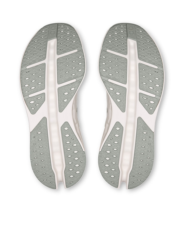 Cloudsurfer Max Women dames runningschoenen ecru