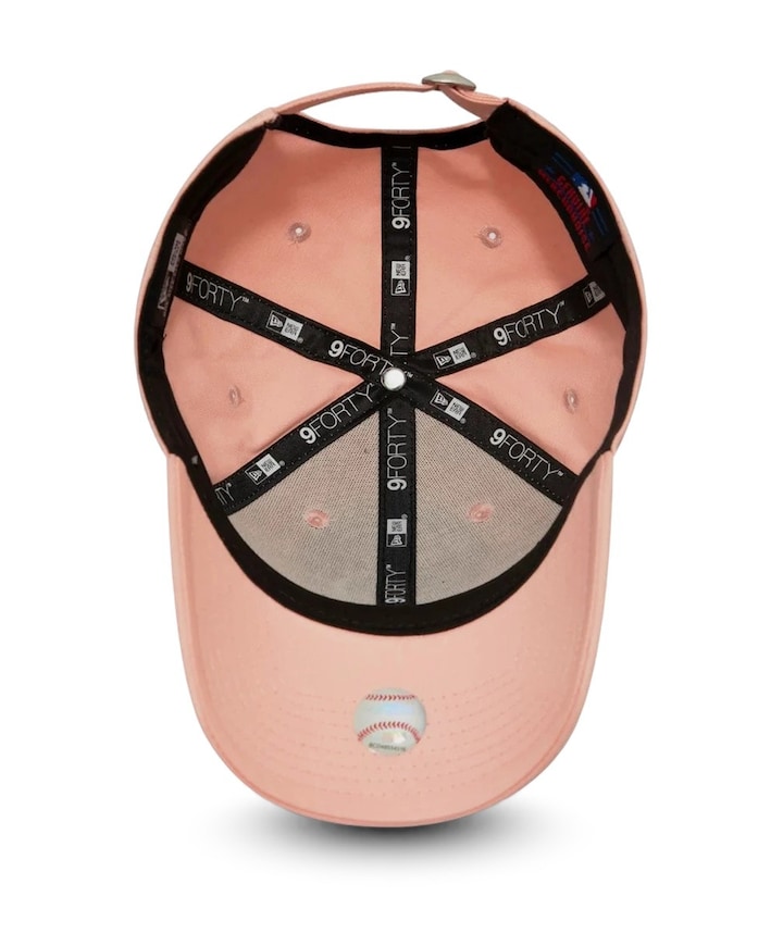 Cap roze