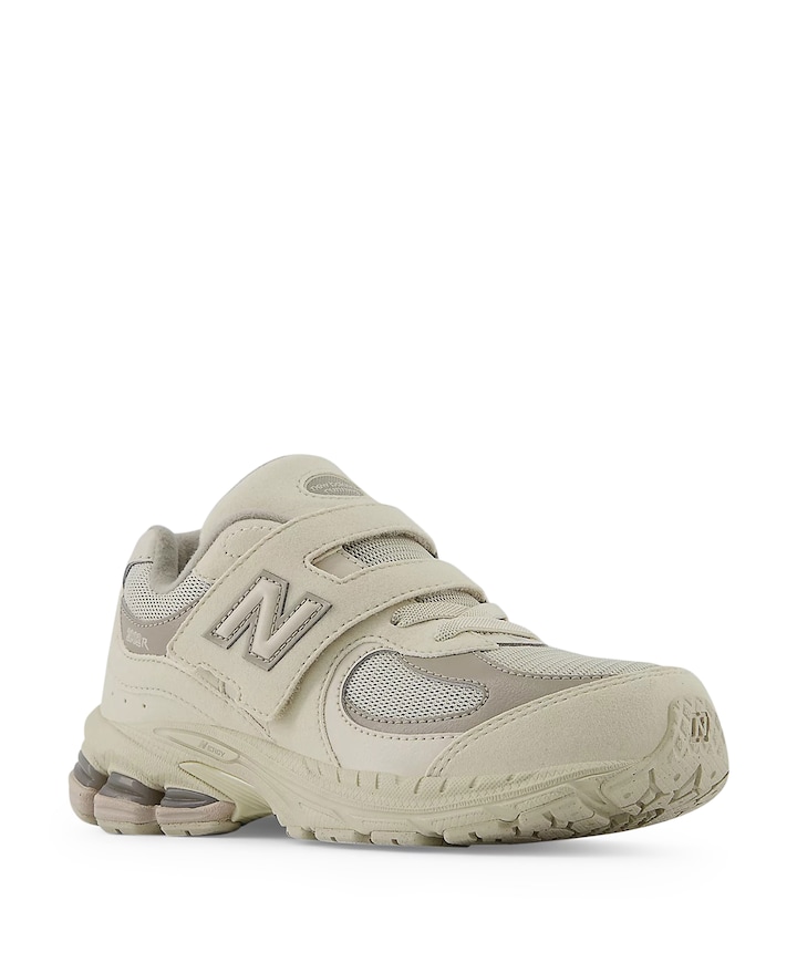 2002 hook & loop sneakers  beige