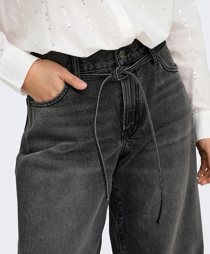 ONLGIANNA MW STRAIGHT DNM DOT980 NO dames jeans zwart