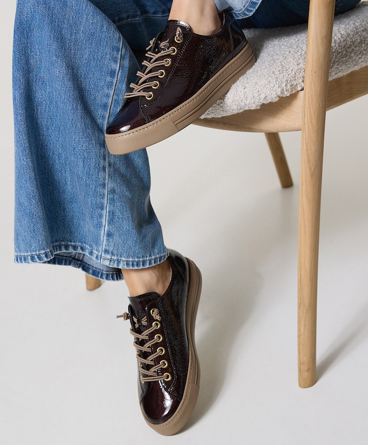 dames sneakers bruin