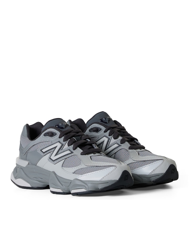 9060 jongens sneakers grijs
