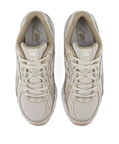 740 uniseks sneakers  beige