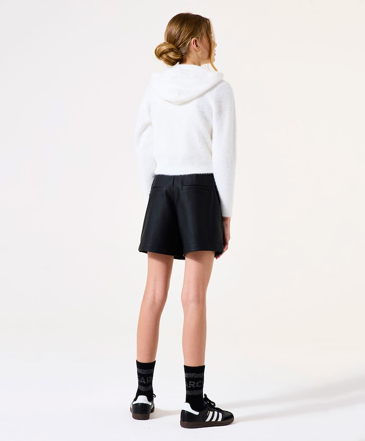 I52732 korte broek zwart