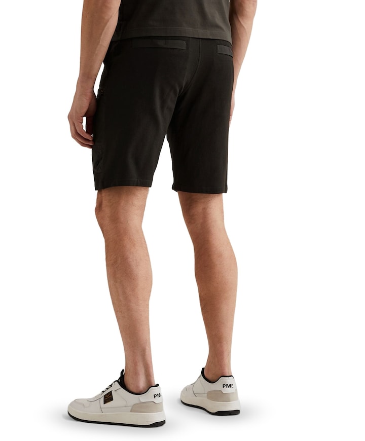 YETLINER SHORTS TECH SWEAT heren korte broek zwart