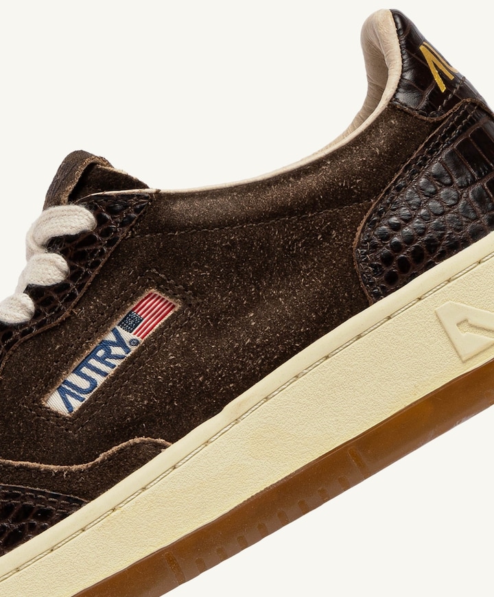MEDALIST LOW WOM dames sneakers bruin