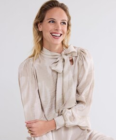 Blouse beige