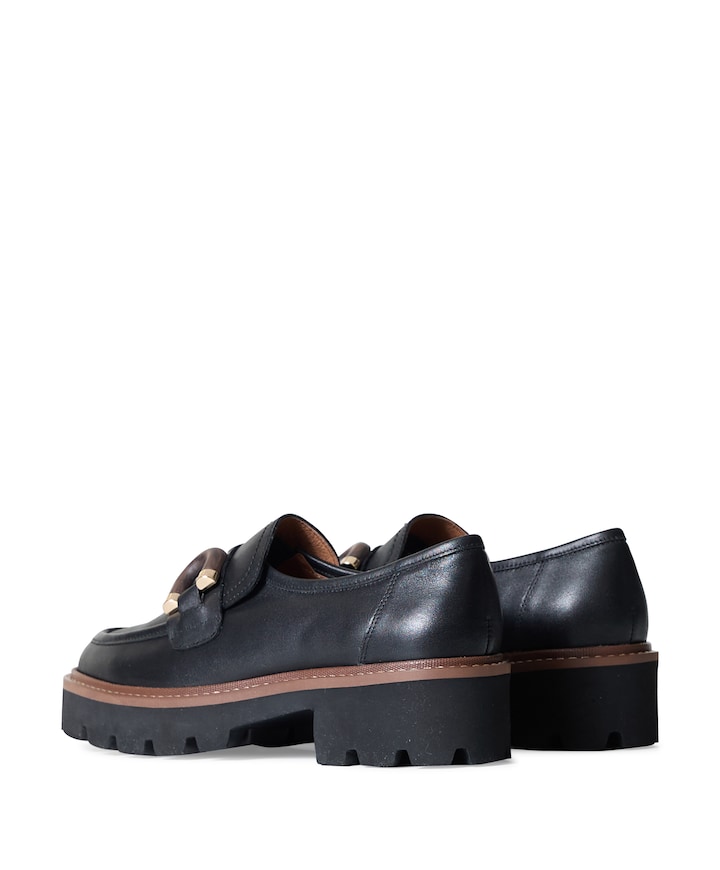 Yiyi loafers zwart