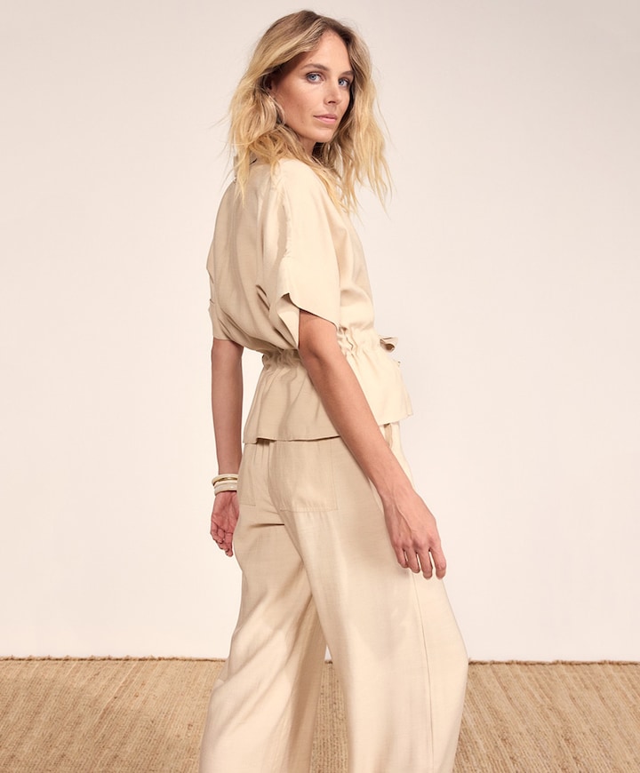 Dames blouse beige