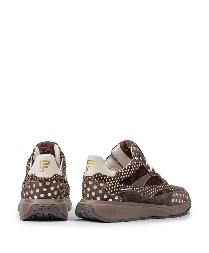dames sneakers bruin