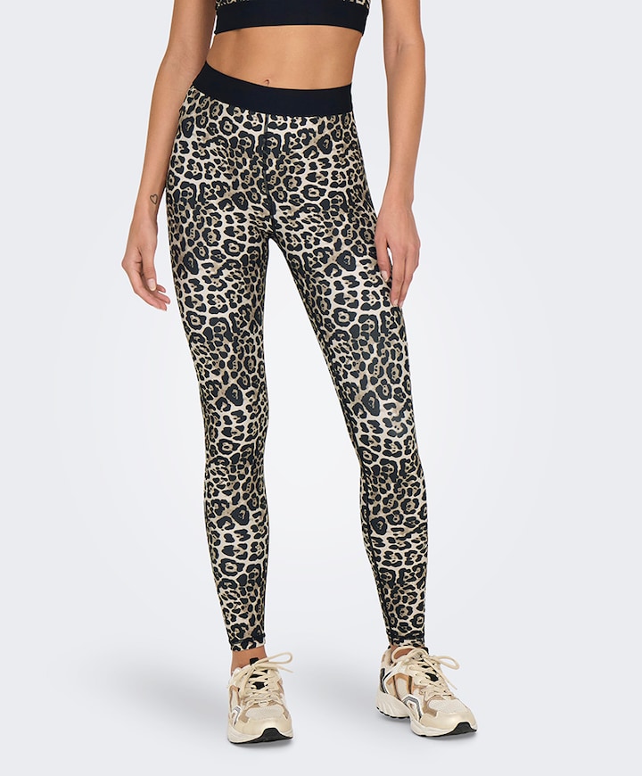 ONPGIL-2-LEO HW AOP TRAIN broek zwart