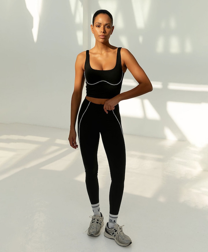 Alma dames tight zwart