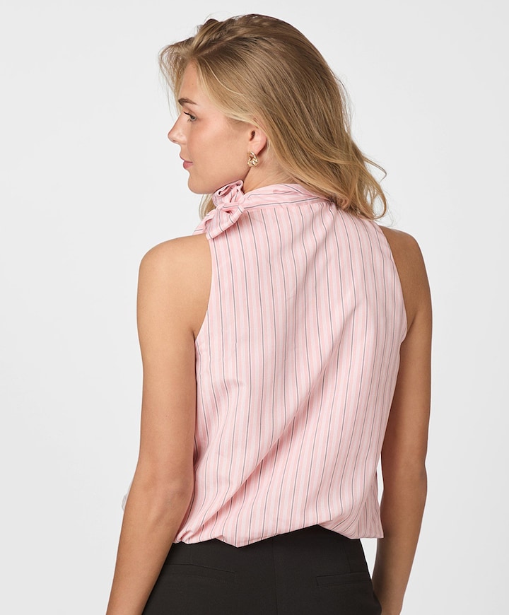 Top roze