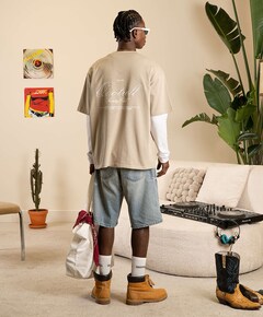T-shirt beige