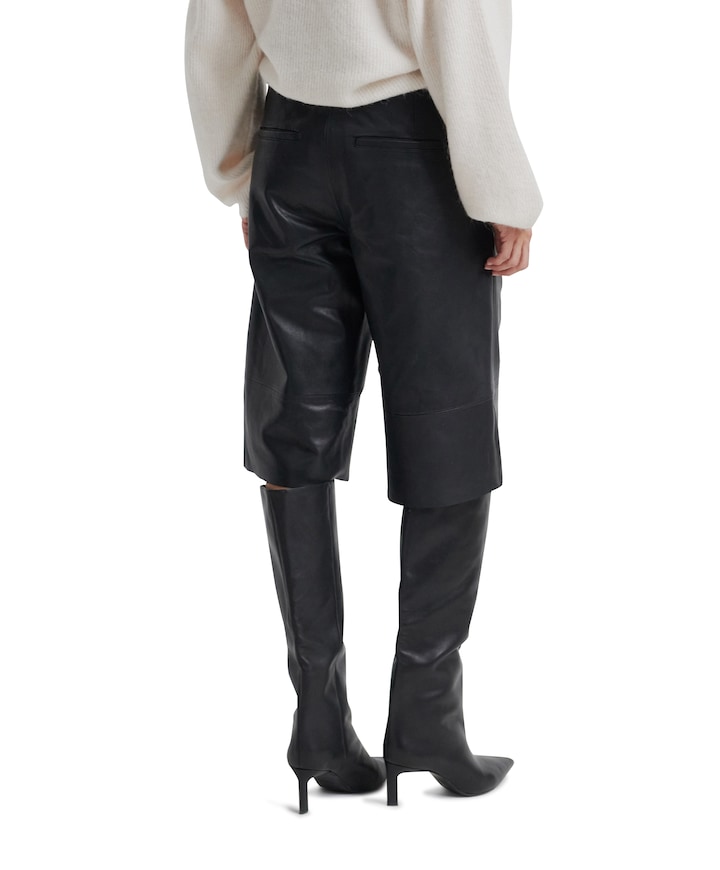 Letho Leather Long Shorts dames korte broek zwart