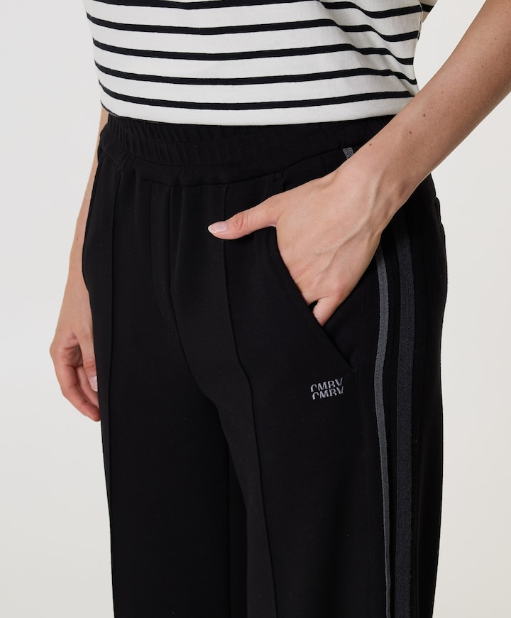 Amelia dames broek zwart
