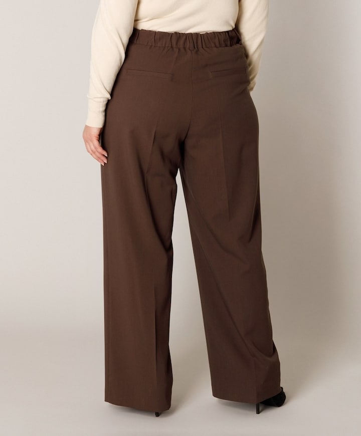 Yunia dames broek bruin