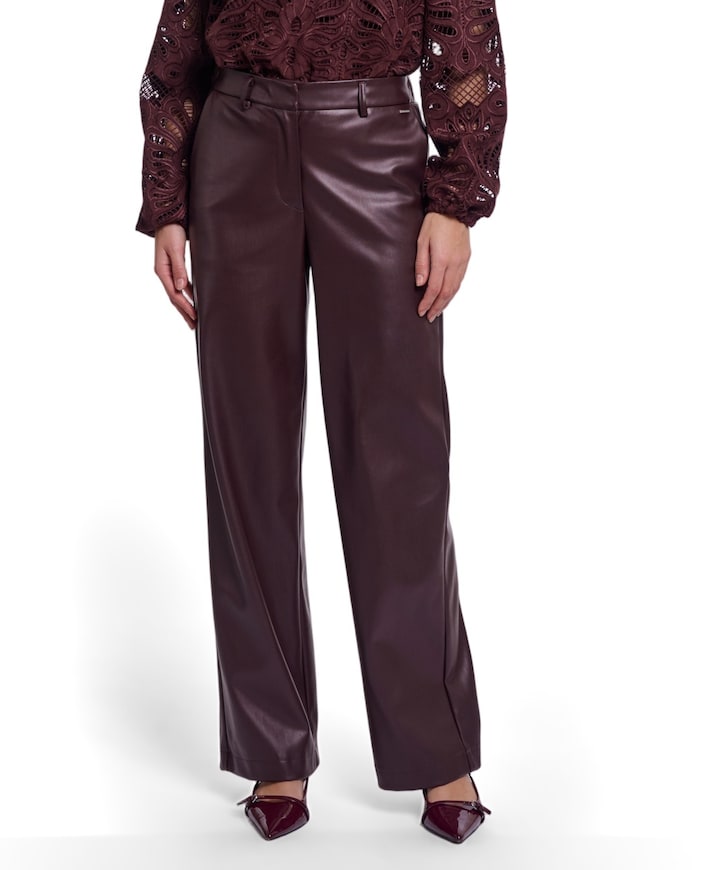 Regular length faux leather dames broek bruin