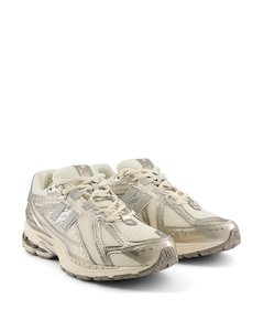 sneakers goud