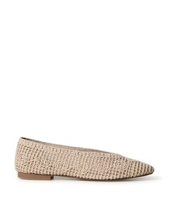 ballerina's beige