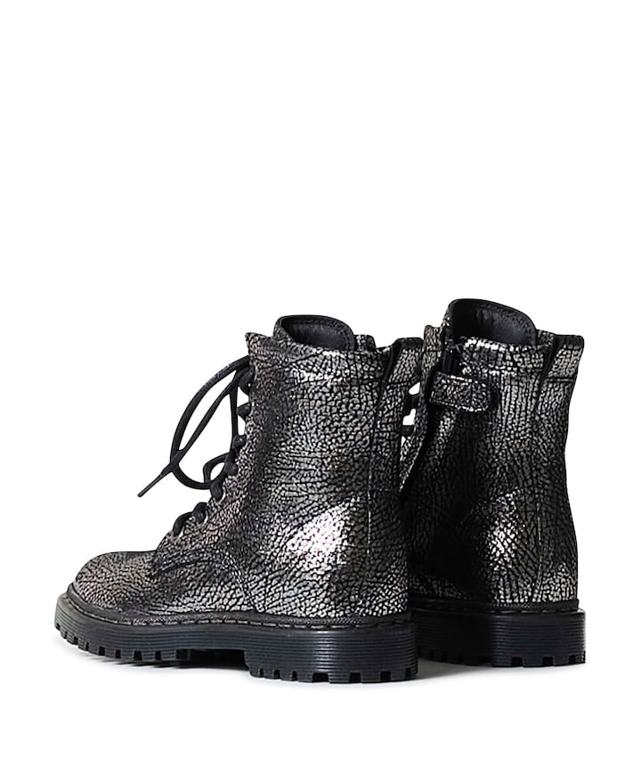boots zilver