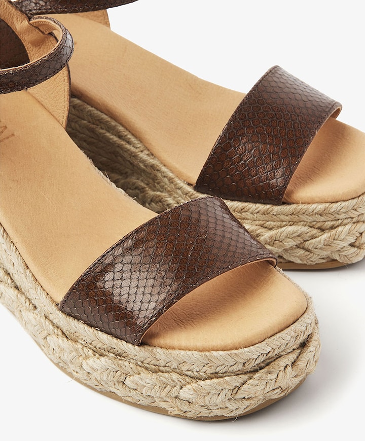 Capri Neva dames sandalets bruin