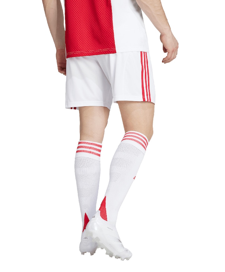 Ajax H short wit