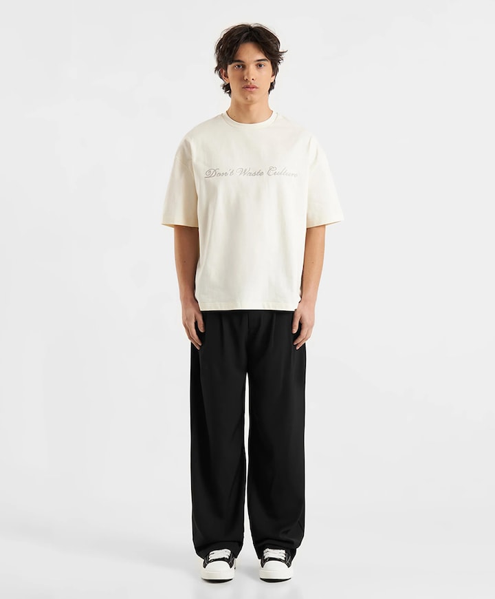 T-shirt beige