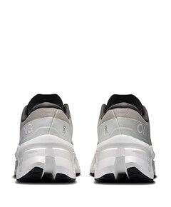 Cloudmonster 3 Women dames runningschoenen ecru