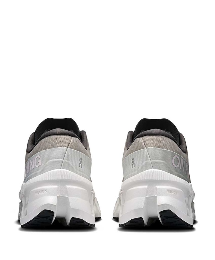 Cloudmonster 3 Women dames runningschoenen ecru