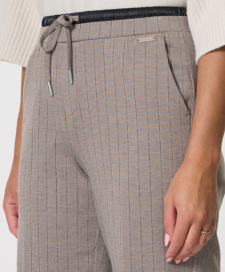 Colette Punta Pinstripe Sporty 82 c broek beige