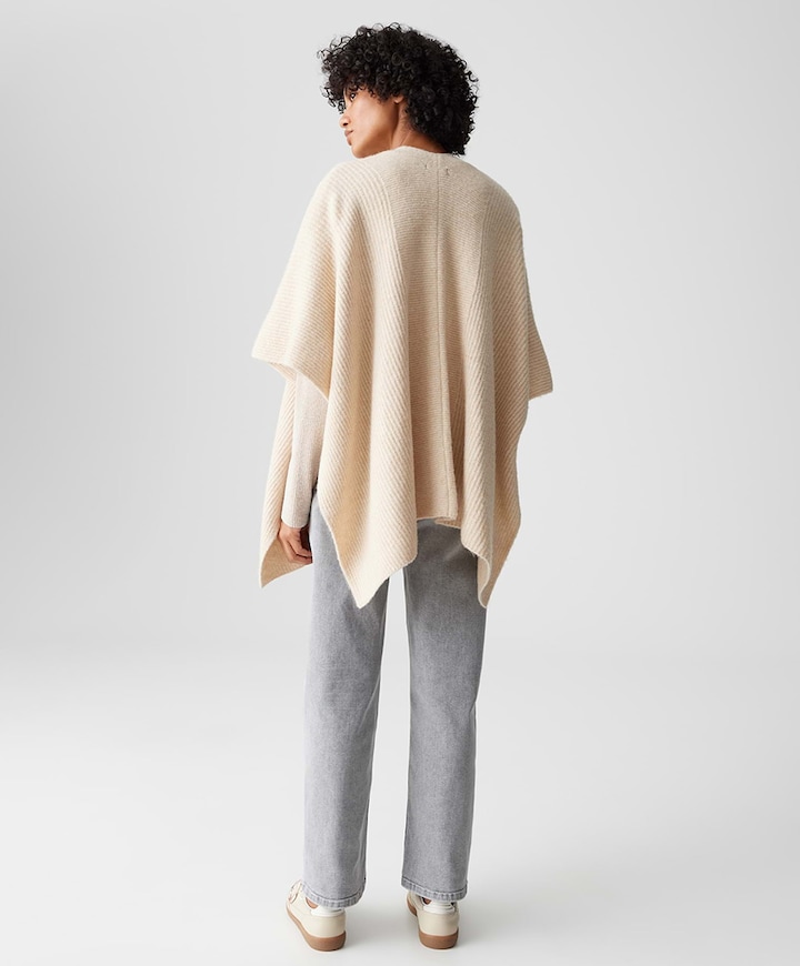 Cape beige