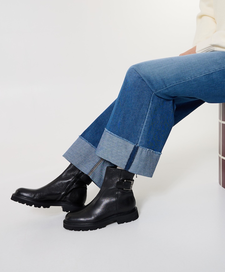 dames enkellaarzen zwart