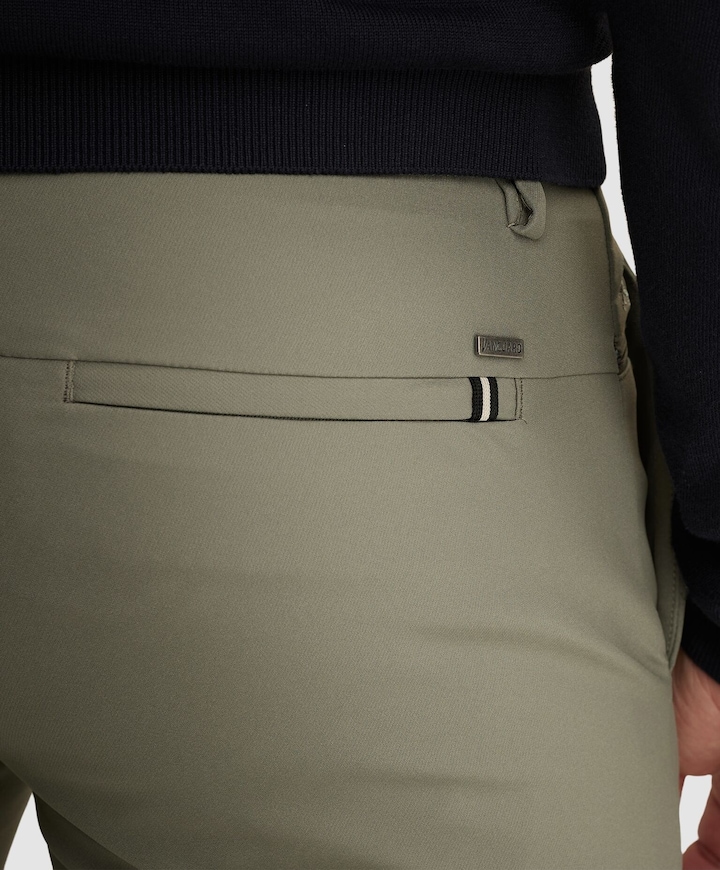 V12 CHINO TECH STRETCH heren broek groen