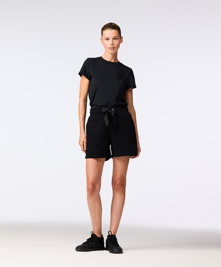 NICE dames short zwart