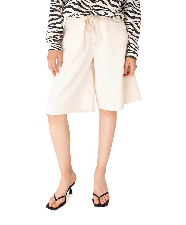 B12-02-Jord dames jorts ecru