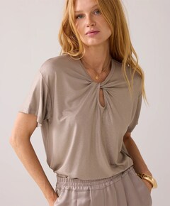 T-shirt beige