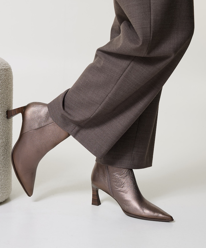 dames enkellaarzen beige