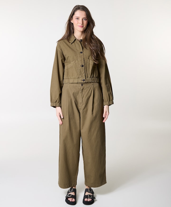 British worker dames broek groen