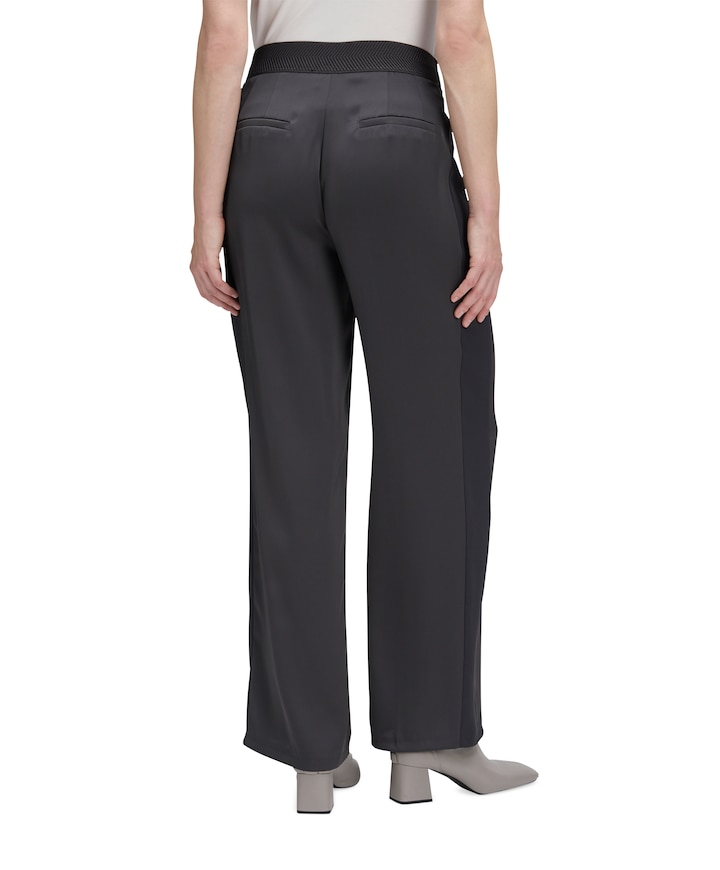 Casual 1/1 LAEnge broek grijs