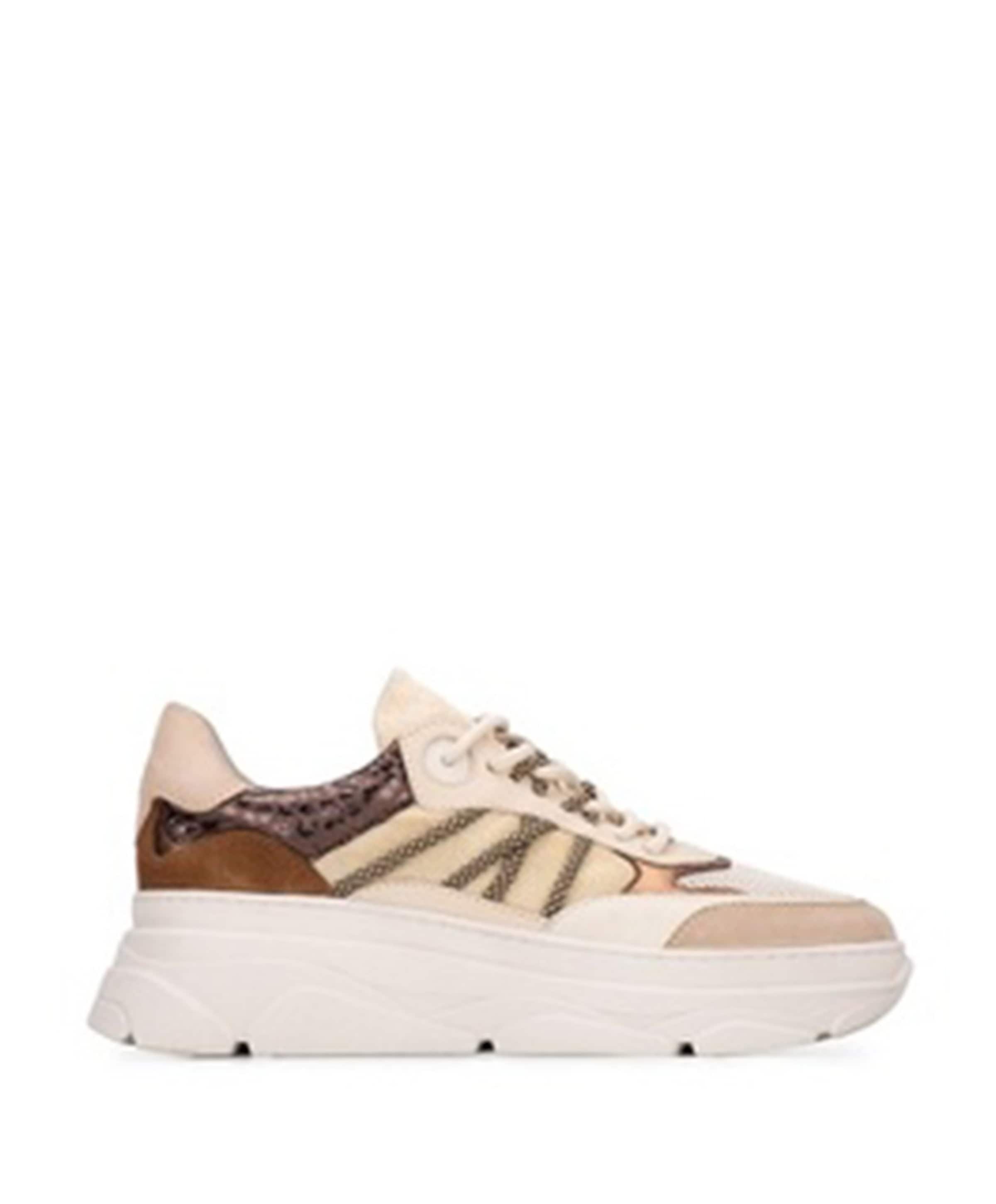 sneakers beige