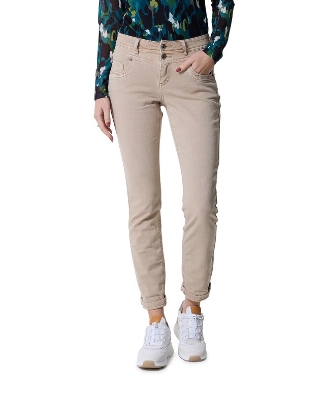 Dames Jeans shop je bij Van Tilburg